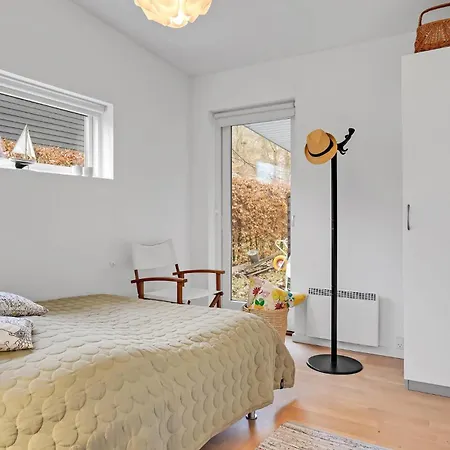 Semesterbostad 3 Bedroom Stunning In *